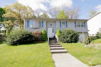 4 Gale Ct 1
