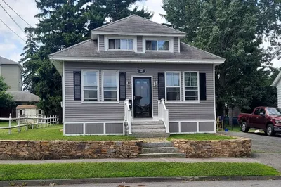 40 Whitmarsh Ave