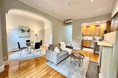 12 Claremont Pk #4
