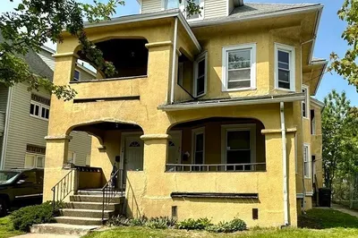 24-26 Berkshire St