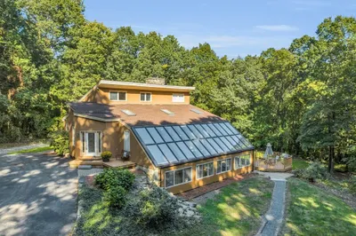 37 Legate Hill Rd 1