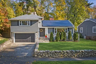 51 Sheridan Road 1