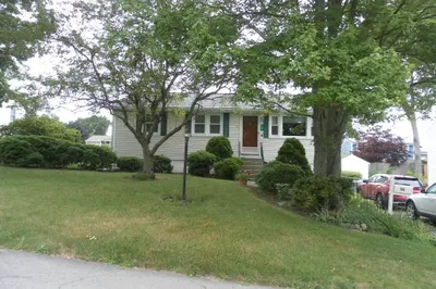 38 Stearns Ave 1