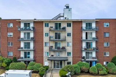 80 Main St #7