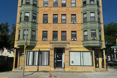 53 Hollborn St 1