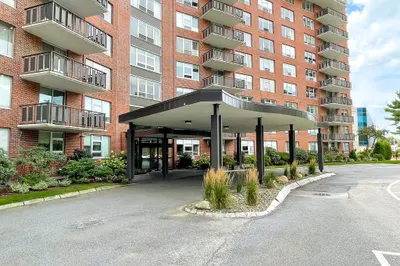 280 Boylston Street #411 1