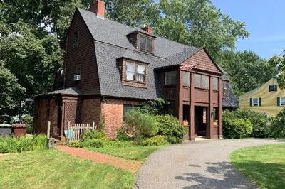 178 Mount Vernon St