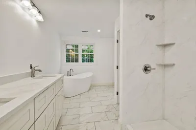 16 Marble Rd