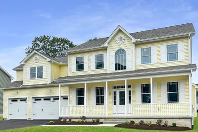 92 Crystalbrook Drive 1