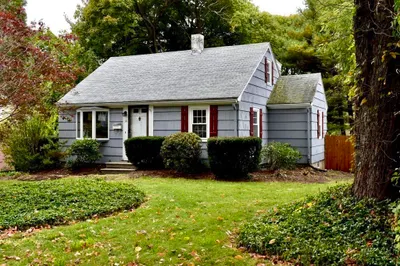 30 Darnell Rd