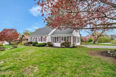 293 Florence Rd 1