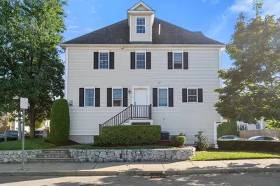 5 Floyd St #1 1