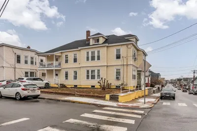 87-87a Brookfield St 1