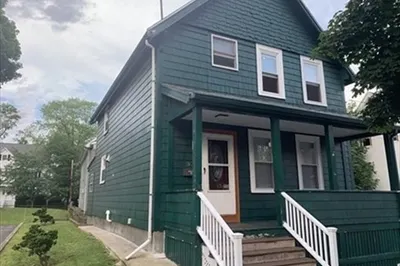 32 Harding Ave 1