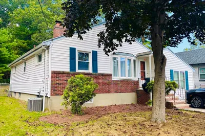 75 Park Road 1
