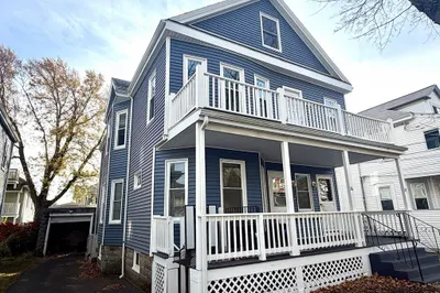 28 Stanley Ave #2