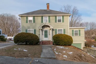19 Riley Ave 1