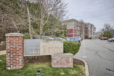 35 Commonwealth Ave #103