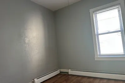 178 Mott St #2 1
