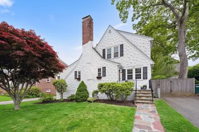 41 Laurel Drive 1