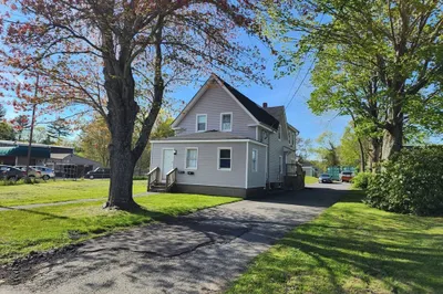 345 Winthrop St 1