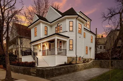 9 Warner St 1