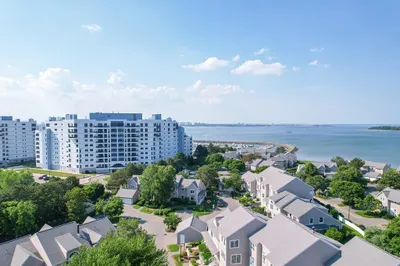 10 Seaport Dr #2207 1