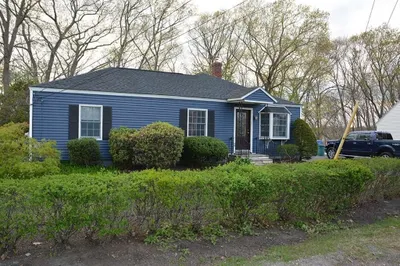 21 Fyrbeck Avenue 1