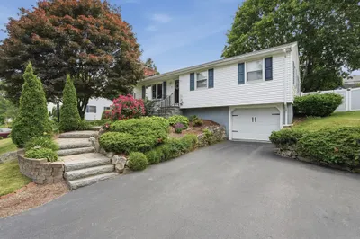 12 Edgewood Drive 1