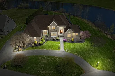 7 Silver Spruce Drive 1