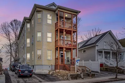 69 Providence St 1