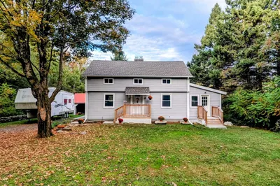 313 Crest Ln 1