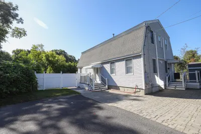 43 Duren Ave 1