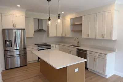 21 Whitman Circle #21
