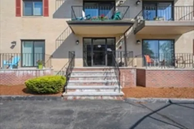 406 Broadway #305 1