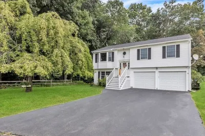 111 Winterset Dr