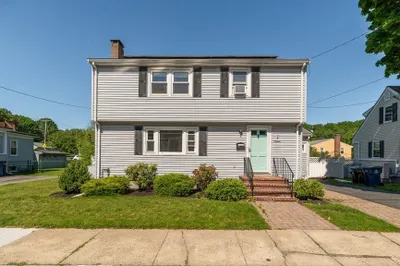 16 Laurent Road