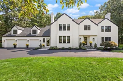 16 Weathervane Rd 1
