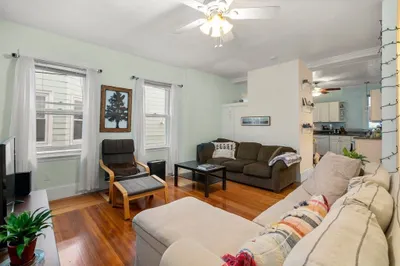 9 Burnside Ave #1