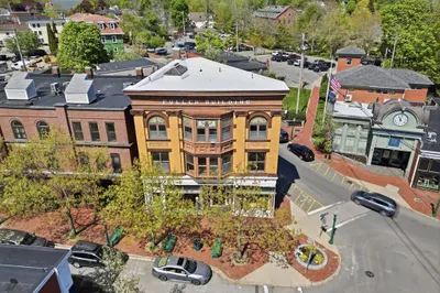 45 Main St #5 1