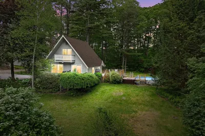 86 Shoreline Dr