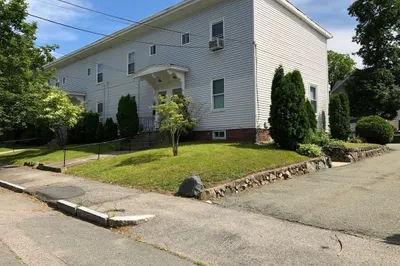 23 Brown St #1 1