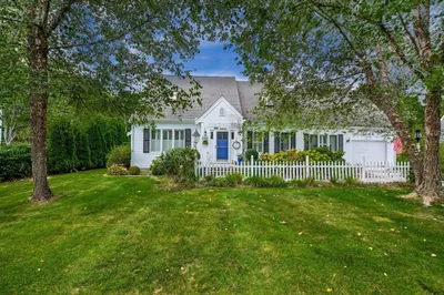 25 Harris Hill Road 1