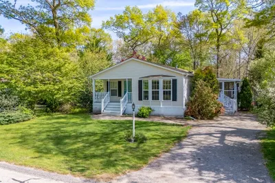 355 Leisure Dr