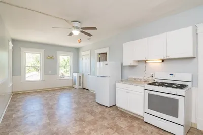 208 Prospect St #2