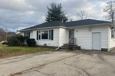 3 Post Road 1
