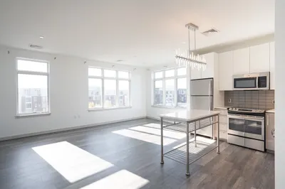 180 Telford St #514