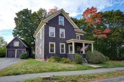 18 Cottage Street