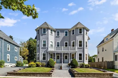 34 Royal St #34 1