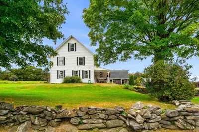 45a Maple Ln